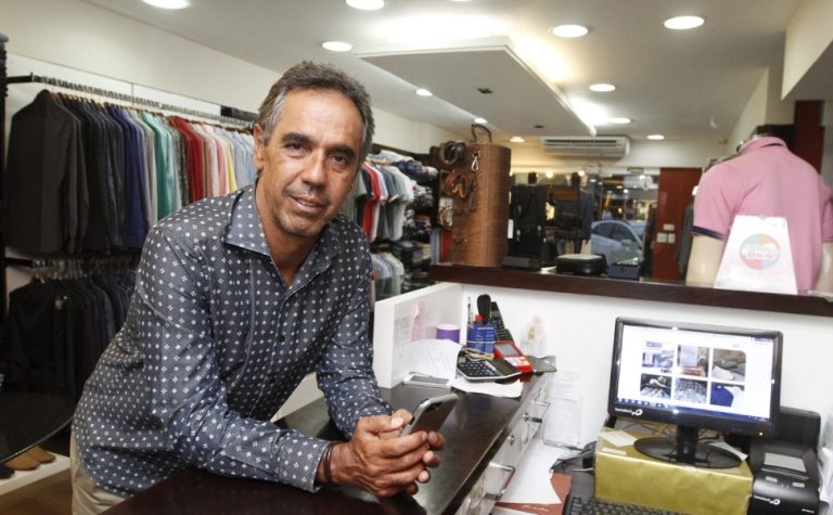 Otimismo no mercado do ES e lojas querem mais empregados