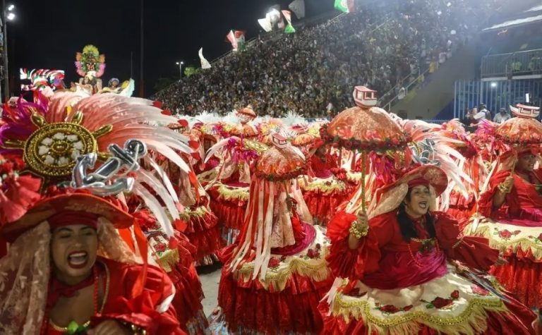 Quais foram as melhores escolas de samba do Rio? Campeã será definida nesta quarta