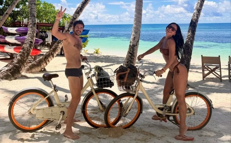 Sabrina Sato compartilha cliques da lua de mel com Nicolas Prattes