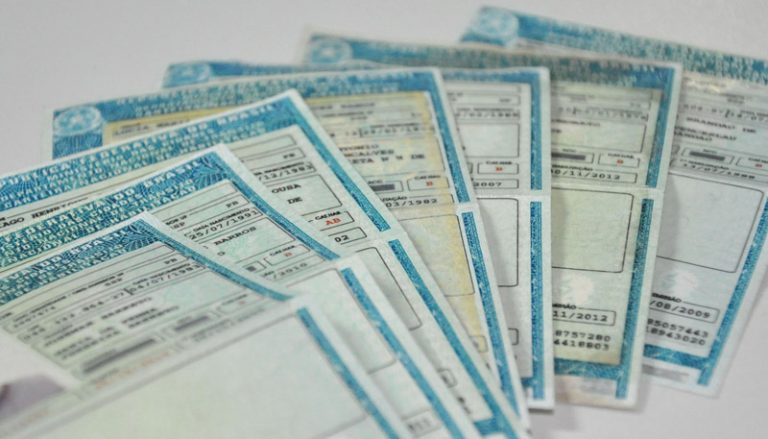 Saiba como se inscrever e concorrer a 7 mil carteiras de motorista de graça no ES