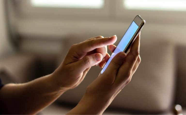 Stalking: estudante de Engenharia é perseguida há três anos
