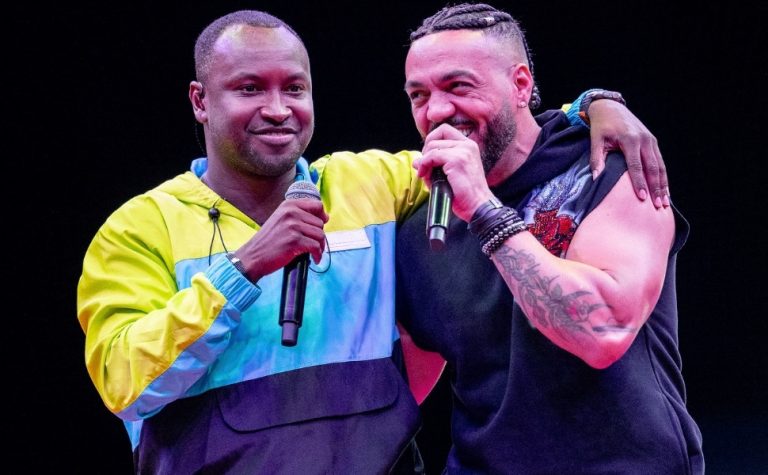 “Tardezinha” no ES: Belo é o convidado de Thiaguinho para show no Kleber Andrade