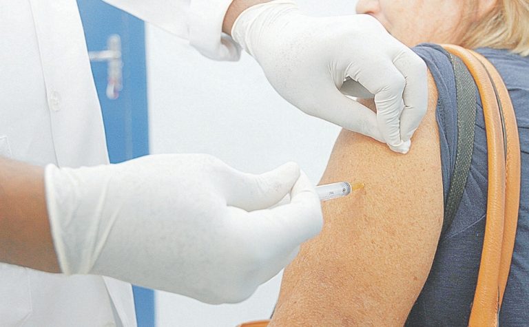 Vacina contra a gripe: veja onde ser imunizado em Vitória e Vila Velha