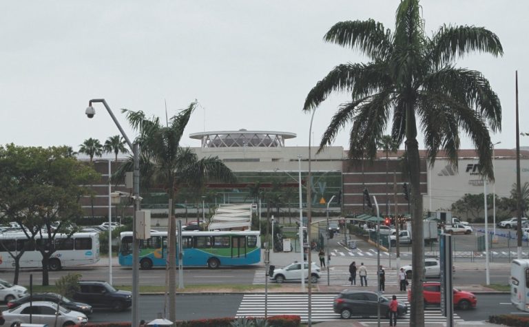 Veja como vão funcionar shoppings e supermercados na Grande Vitória