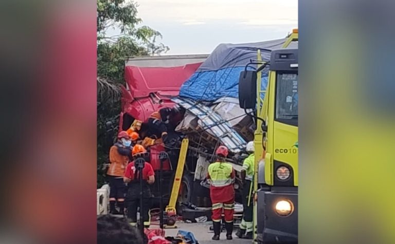 Após quase 12 horas de interdição, BR-101 é totalmente liberada no Norte do ES