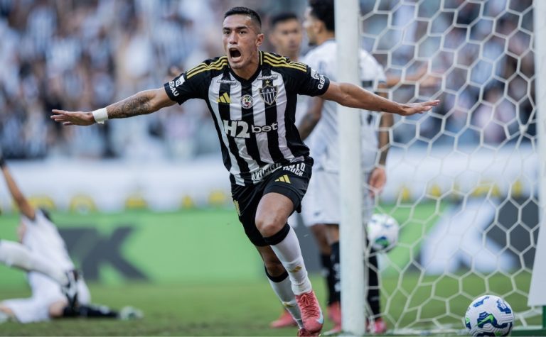 Atlético-MG derrota Botafogo em belo jogo no Mineirão pelo Campeonato Brasileiro