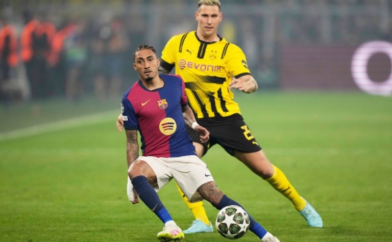 Barcelona toma susto, mas segura pressão do Dortmund e vai à semifinal da Champions