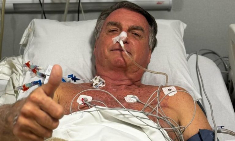 Bolsonaro será transferido para hospital de Brasília