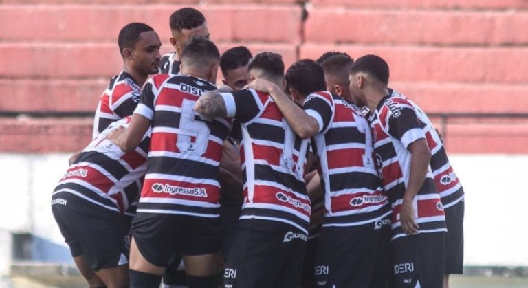 Em tarde de amistosos no Recife, Santa Cruz perde e Náutico apenas empata