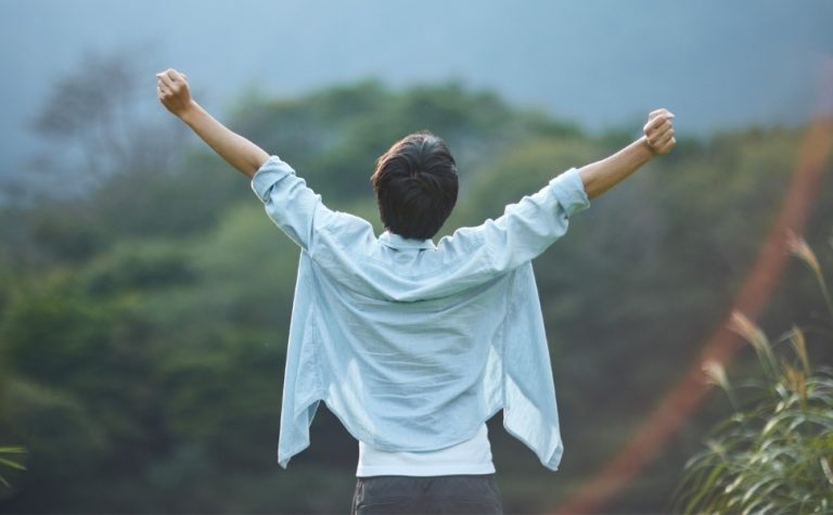 “Faxina emocional” ajuda a ter vida mais feliz e equilibrada. Entenda