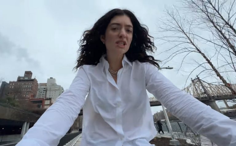 Lorde lança ‘What Was That’, primeiro single em quatro anos