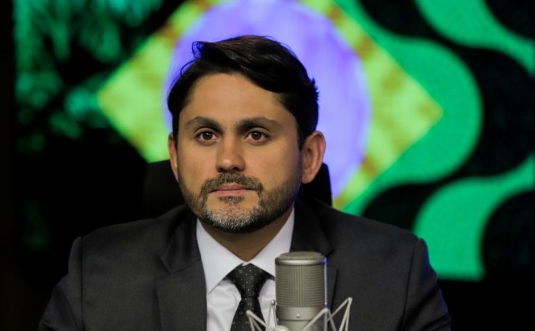 Ministro de Lula é denunciado pela PGR em caso envolvendo desvio de emendas