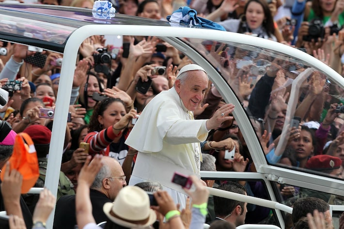 Mundo do esporte se despede de papa Francisco