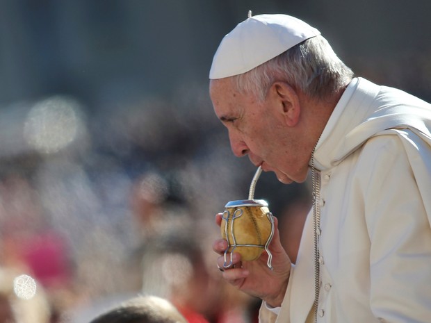 O que papa Francisco pensava de Maradona, Messi e Pelé