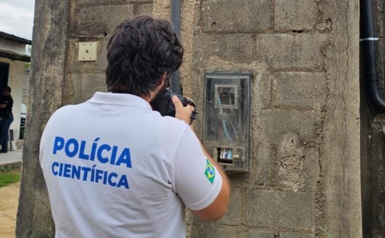 Polícia flagra furto de energia em marmoraria na Serra e dono vai para a delegacia