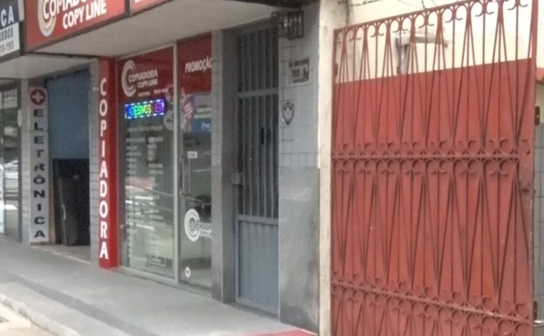 Psicóloga é esfaqueada por inquilina clandestina em Vitória