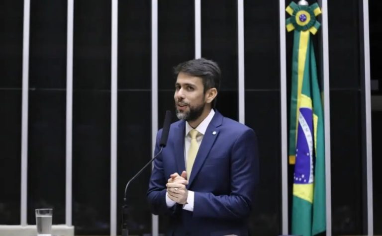 Quem é Pedro Lucas, novo ministro das Comunicações de Lula