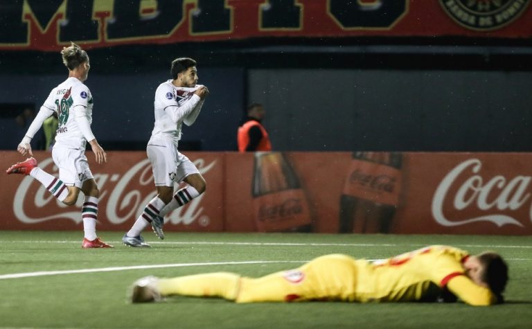 Reservas do Fluminense arrancam empate no fim e mantêm liderança na Sul-Americana