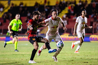 Sport perde para o Bragantino, na Ilha, e é lanterna do campeonato