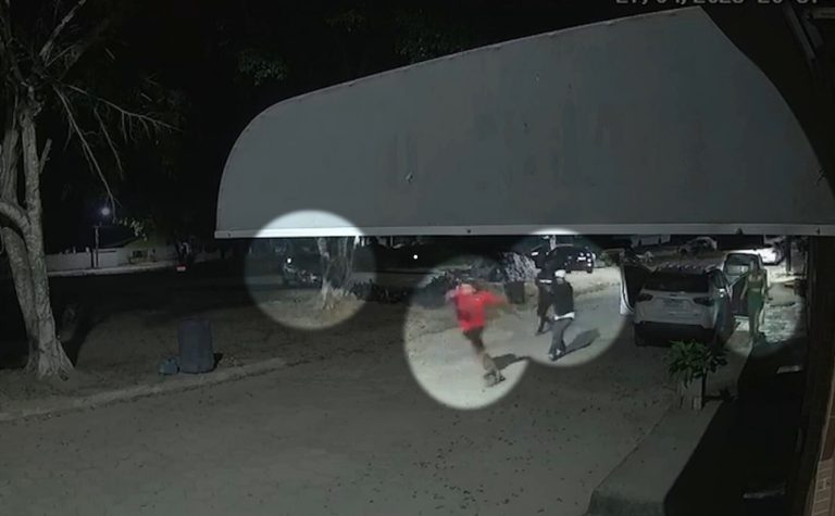 VÍDEO | Influenciador digital é baleado ao fugir de criminosos no Norte do ES