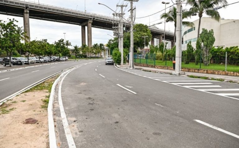 Veja o que muda no trânsito na Enseada do Suá a partir de segunda-feira