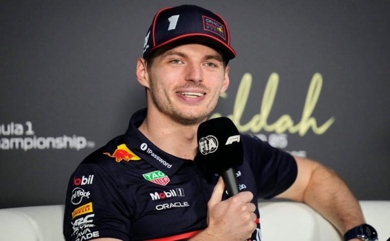 Verstappen minimiza especulações sobre seu futuro na F-1: ‘Estou muito relaxado’