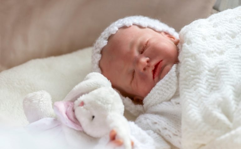 A moda do bebê reborn: hobby ou problema de saúde? Como diferenciar?