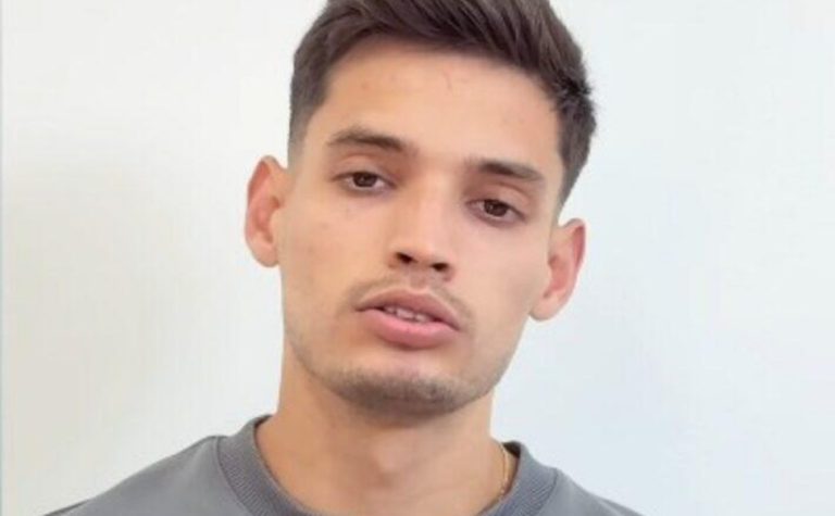 Bobadilla se pronuncia e pede desculpa após acusação de xenofobia