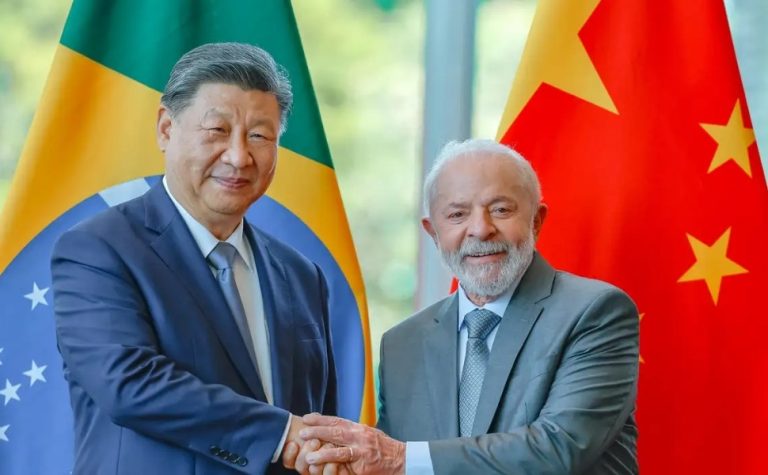 Brasil e China devem fechar 16 acordos em nova visita de Lula a Pequim