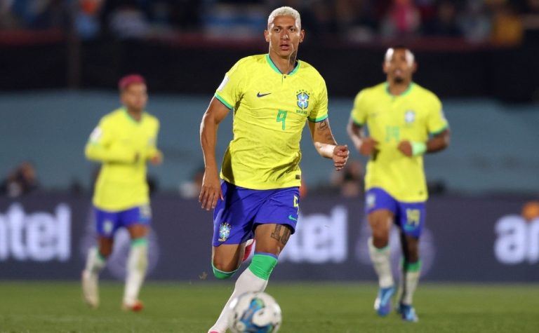 Capixaba Richarlison comemora volta à Seleção Brasileira