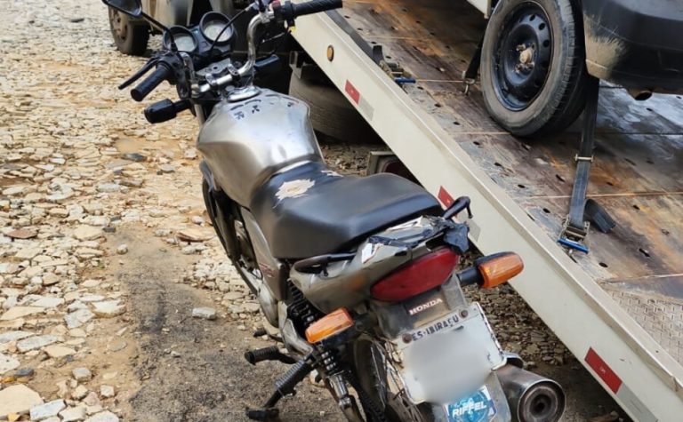 Como uma moto com R$ 205 mil em multas circulava livremente pelo ES?