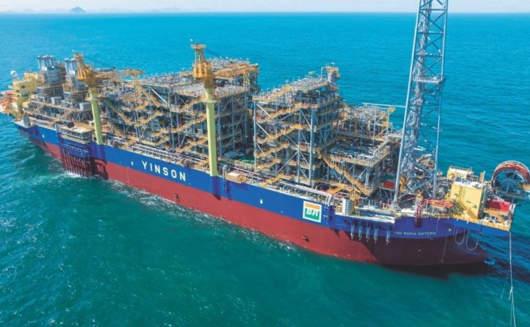 ES tem a 2ª melhor média salarial de petróleo e gás do Brasil