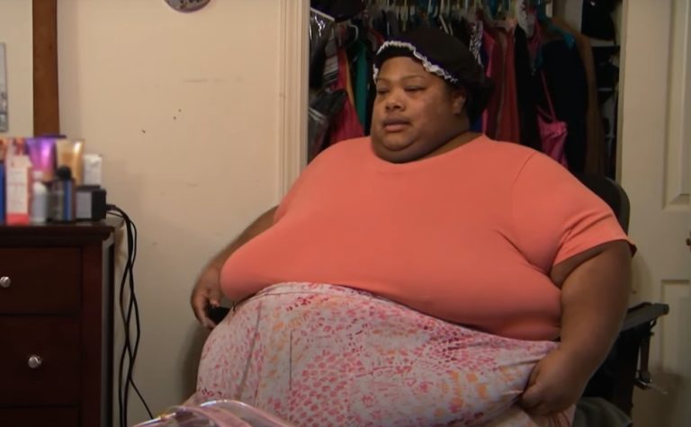 Estrela de ‘Quilos Mortais’ que pesava 320 kg morre aos 40 anos