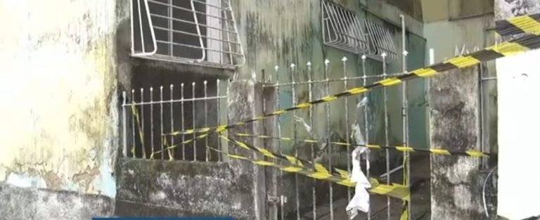 Famílias deixam residencial interditado pela Defesa Civil em Abreu e Lima