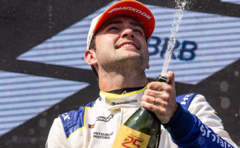 Felipe Fraga vence a primeira na nova era da Stock Car