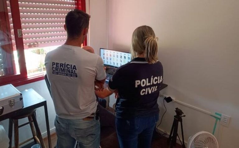 Homem é preso suspeito de crimes sexuais contra ao menos 127 crianças em 5 Estados