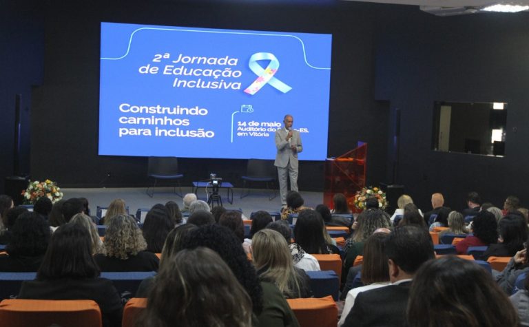 Inclusão escolar e LGPD são temas de jornada promovida pelo Sinepe-ES