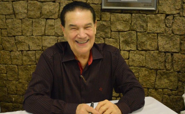 Morre Divaldo Franco, líder espírita considerado sucessor de Chico Xavier