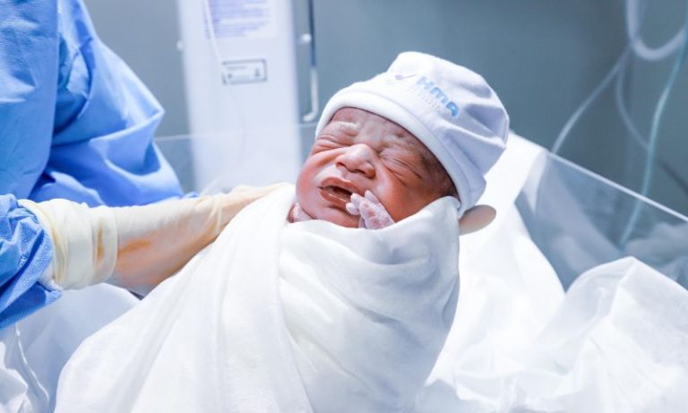 Nycollas Gabriel é o primeiro bebê nascido no Hospital da Mulher do Agreste