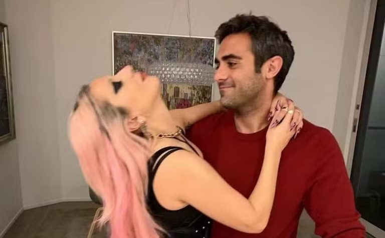 Quem é o noivo de Lady Gaga, para quem cantora fez declaração em show no Rio?