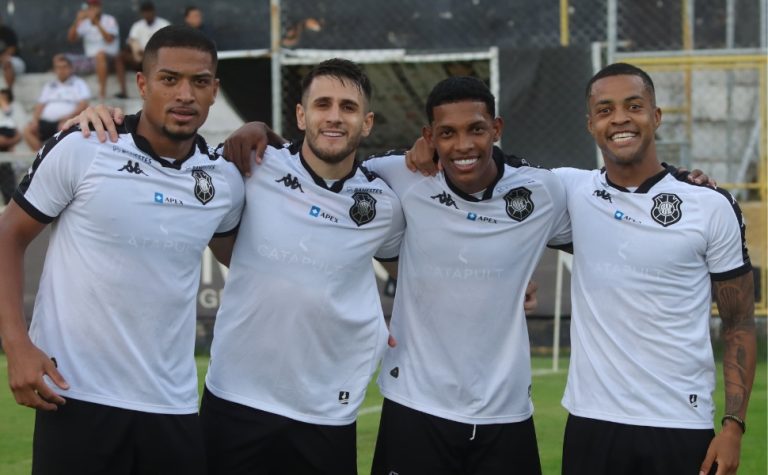 Rio Branco vence o Porto e dorme na liderança do grupo
