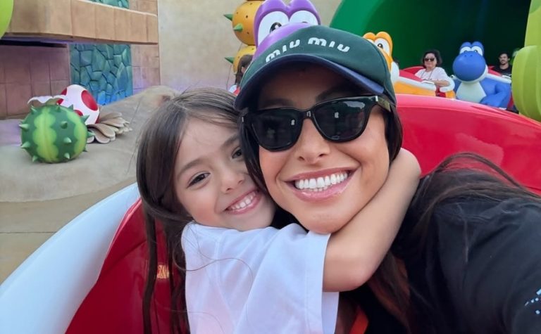 Sabrina Sato relembra como contou a filha que perdeu o bebê que esperava