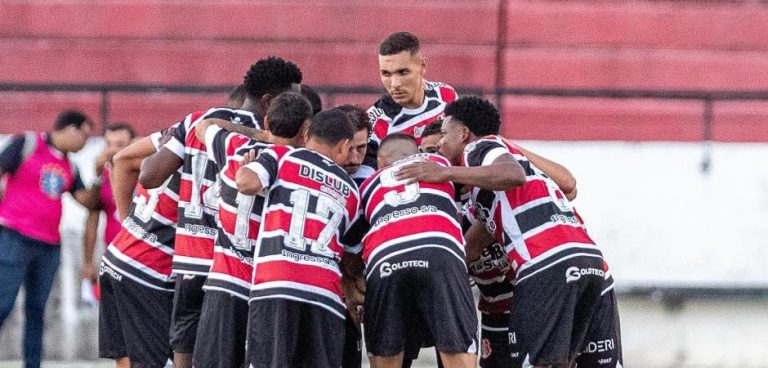 Santa Cruz empata com Santa Cruz/RN em 0 a 0