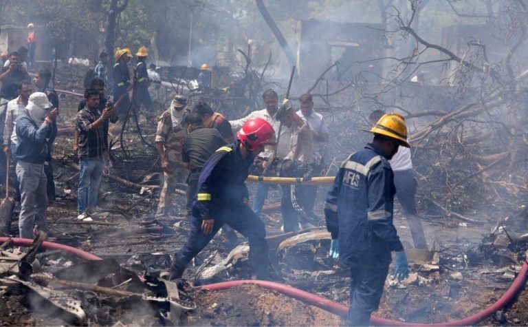 Air India oferece US$ 116 mil para famílias de cada um dos mortos em acidente aéreo