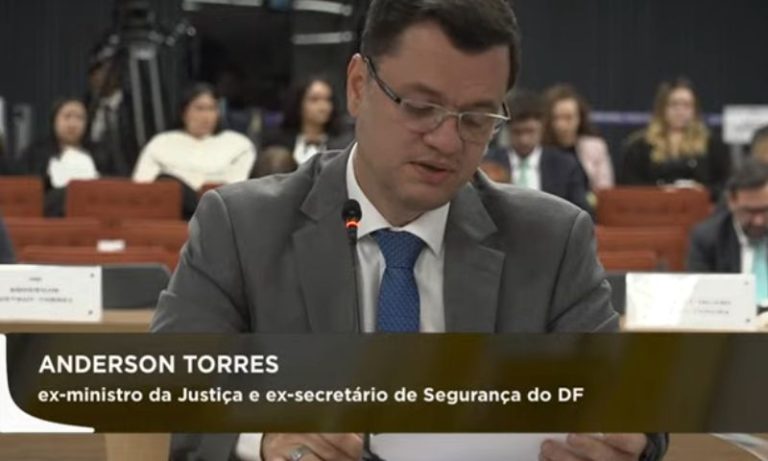 Anderson Torres alegou ao STF que Bolsonaro sabia que não houve fraude