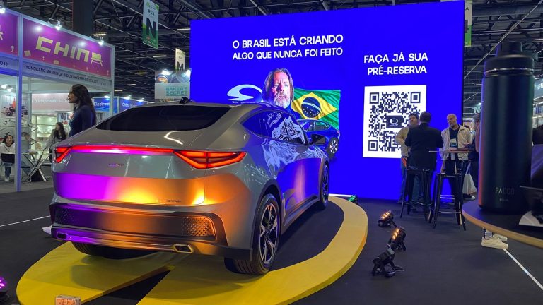 Carro elétrico capixaba vai ser testado em novembro