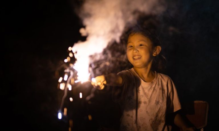 Como se proteger no São João: 3 dicas para fogos e 4 para riscos com fogueiras