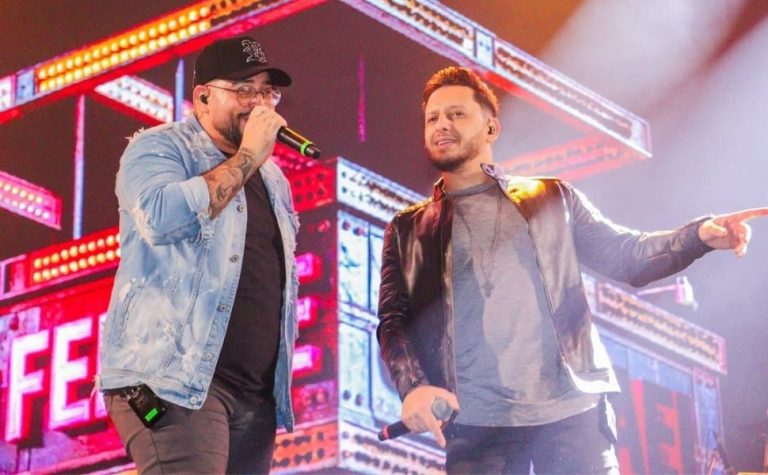 Dupla sertaneja agita festa de 135 anos de Cariacica