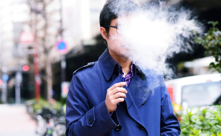 ES já tem mais de 40 mil jovens viciados em cigarro eletrônico