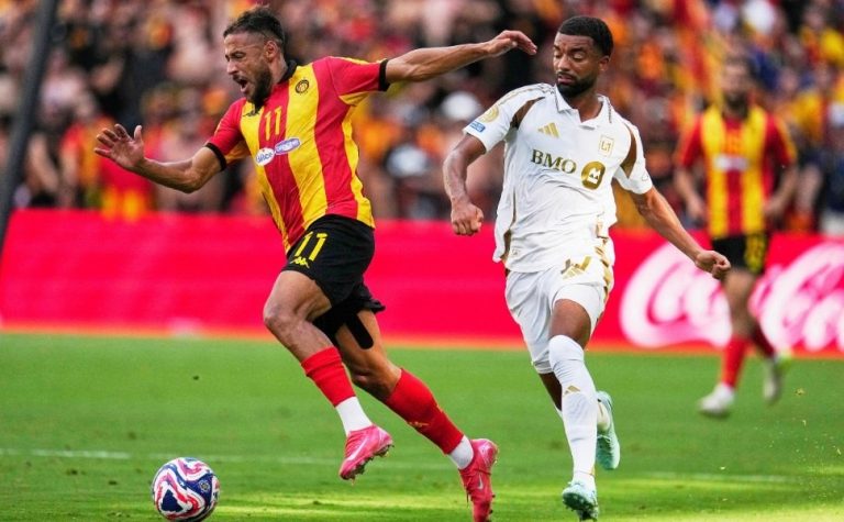 Espérance vence o LA FC e busca classificação contra o Chelsea
